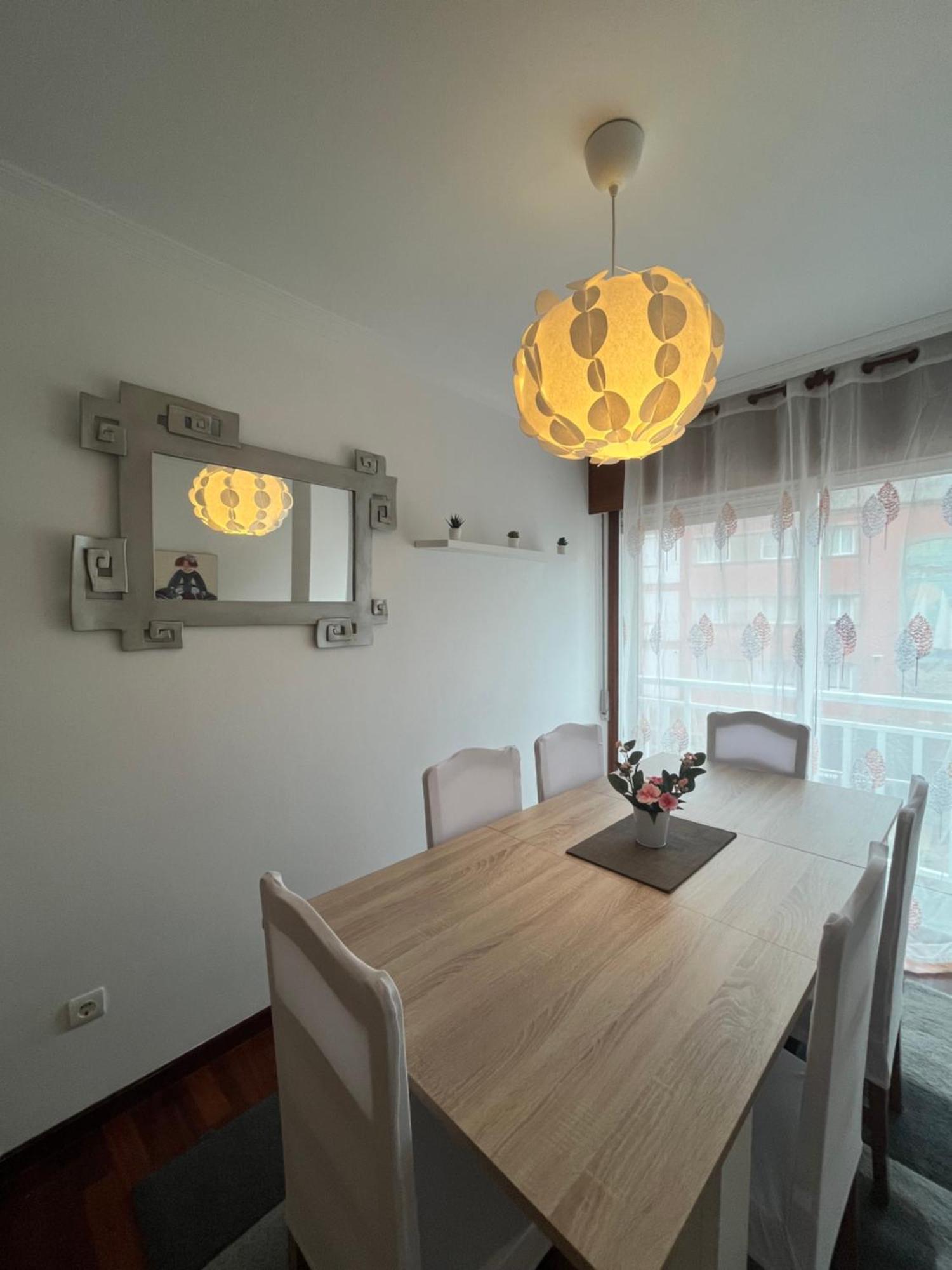 Apartamento Xacobe Grove, 120 Metros Totalmente Equipado, Luminoso, Centrico Y Con Plaza De Garaje O Grove Bagian luar foto