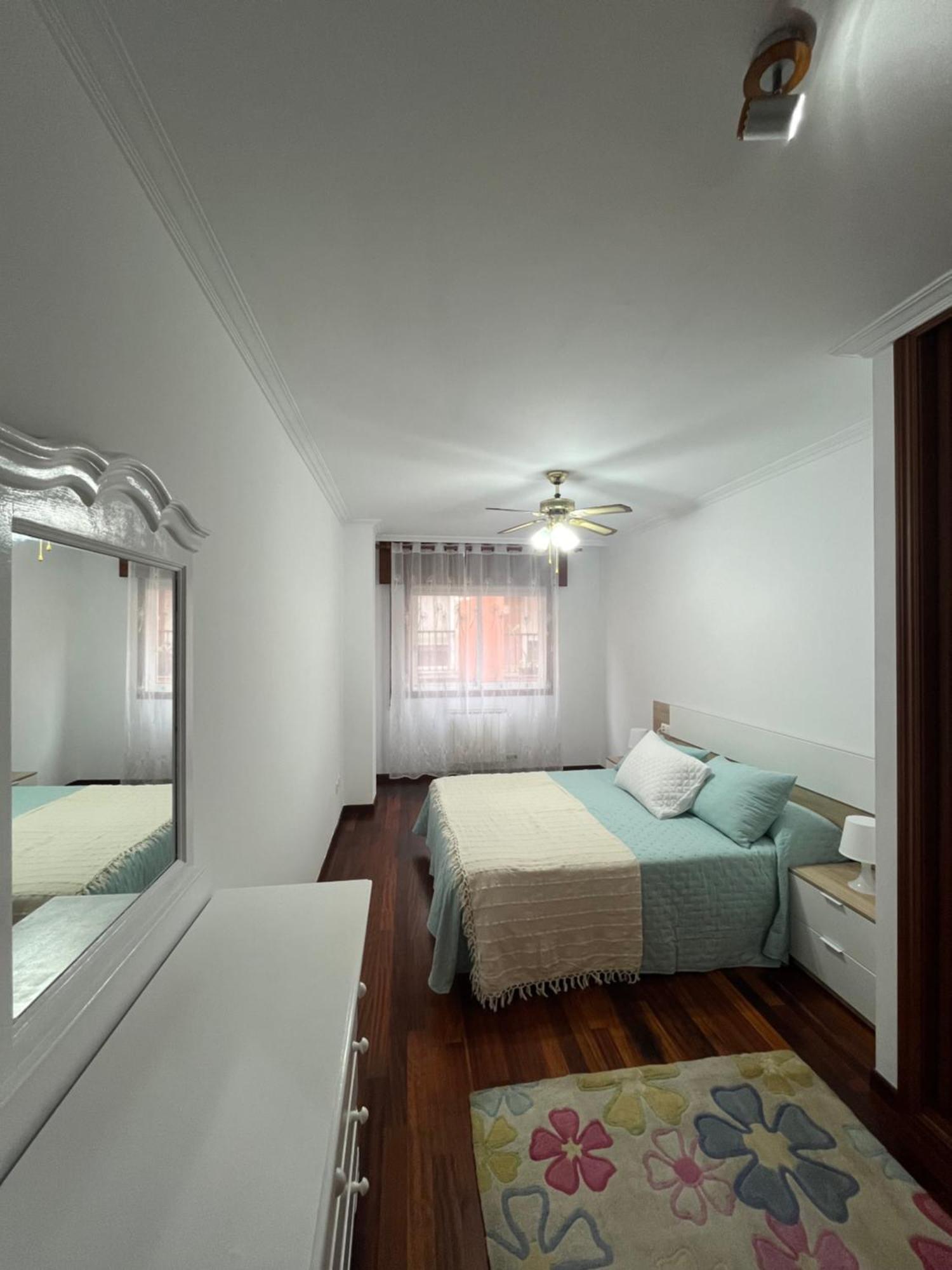Apartamento Xacobe Grove, 120 Metros Totalmente Equipado, Luminoso, Centrico Y Con Plaza De Garaje O Grove Bagian luar foto