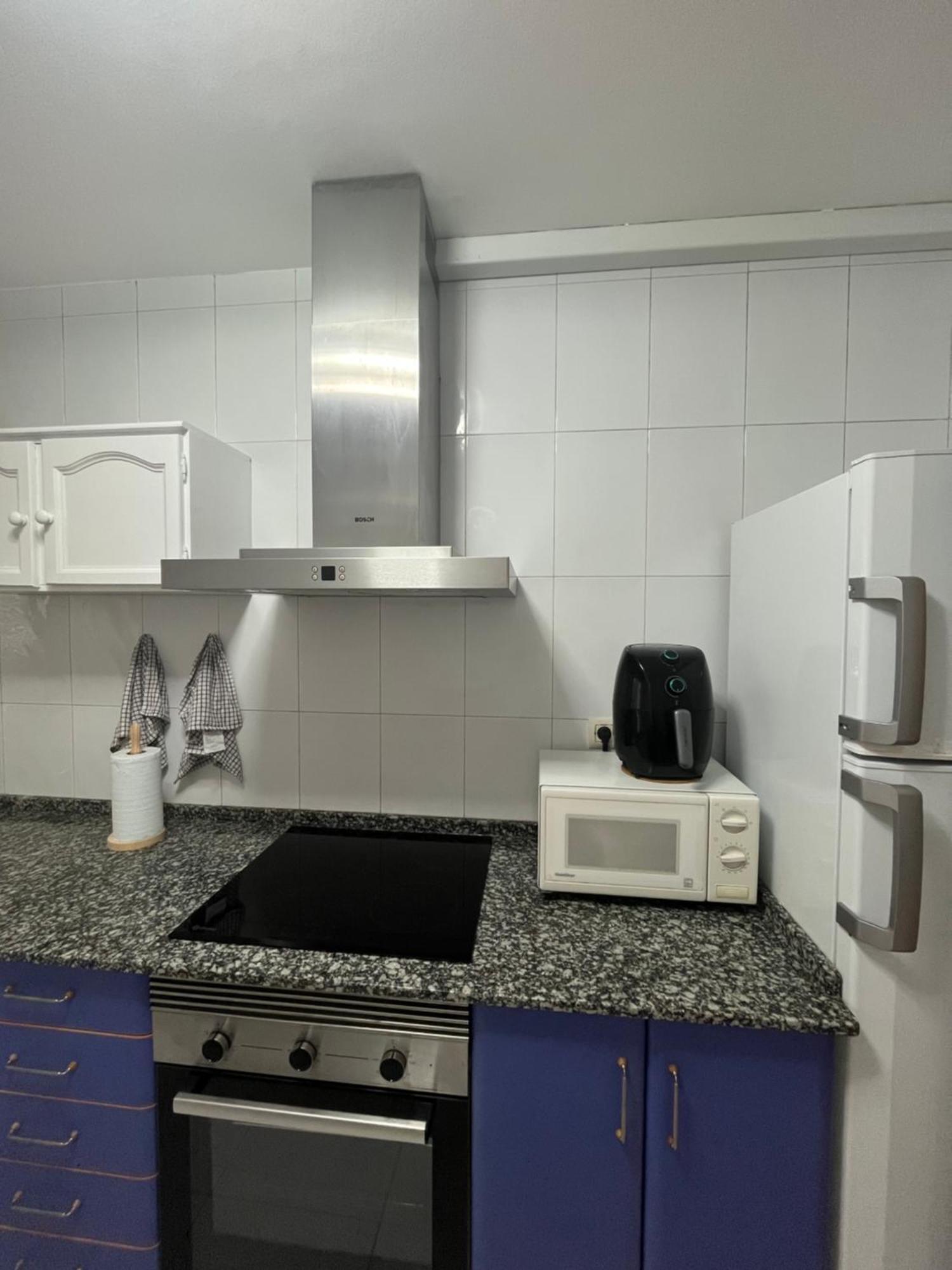 Apartamento Xacobe Grove, 120 Metros Totalmente Equipado, Luminoso, Centrico Y Con Plaza De Garaje O Grove Bagian luar foto