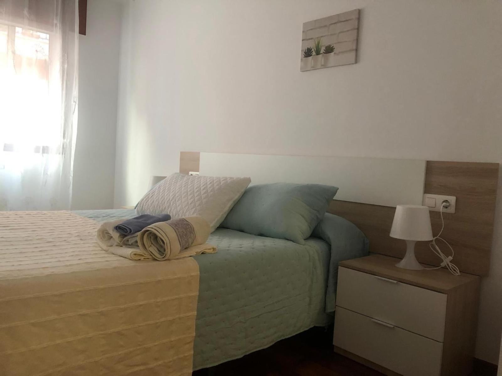 Apartamento Xacobe Grove, 120 Metros Totalmente Equipado, Luminoso, Centrico Y Con Plaza De Garaje O Grove Bagian luar foto